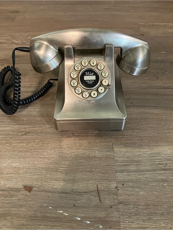 Other - Vintage Rotary-Style Desk Phone in Metallic Silver